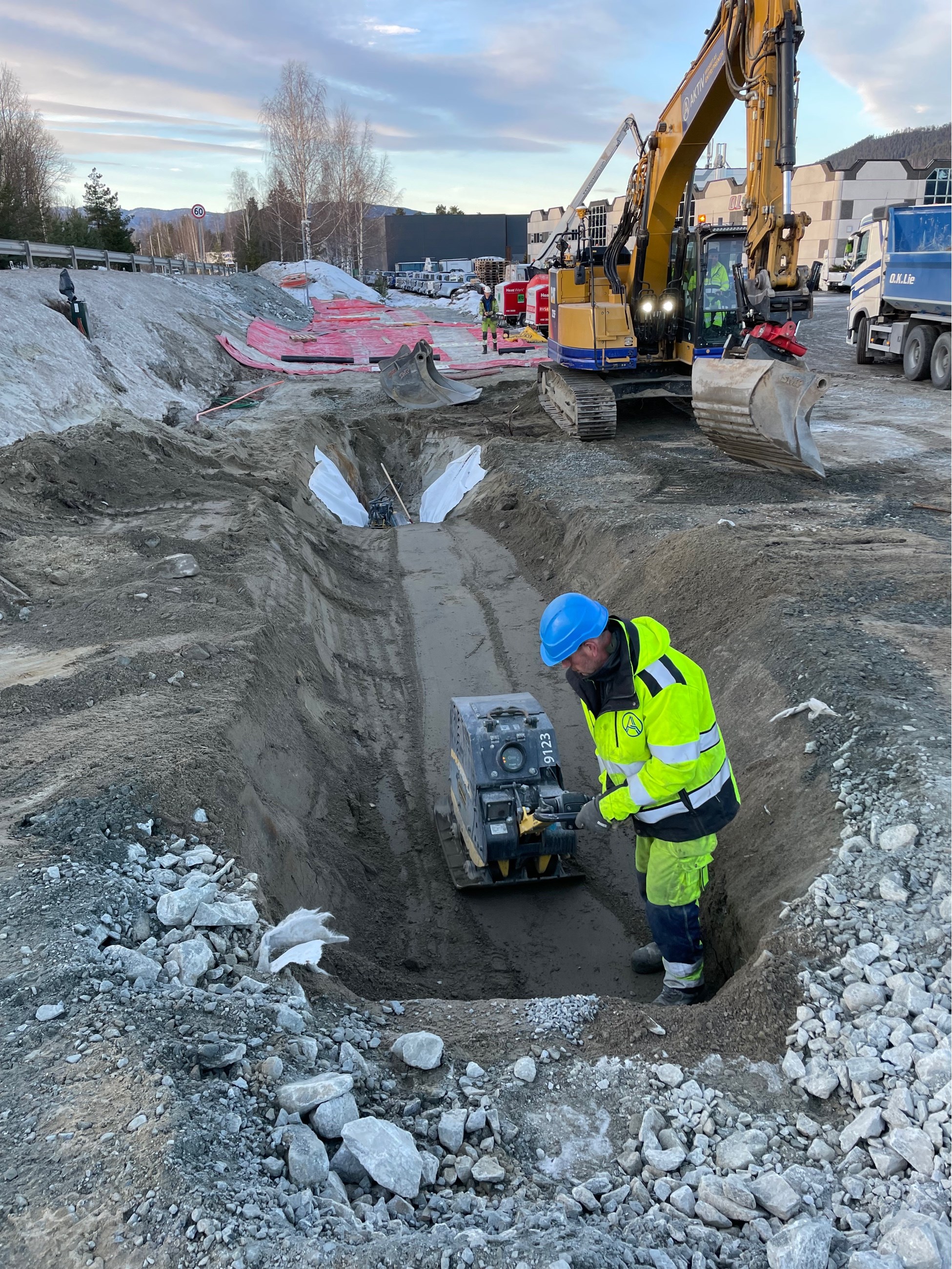 Gang og sykkelvei Loesmoen